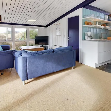 Holiday home Scarlett - 300m From The Sea By Interhome *