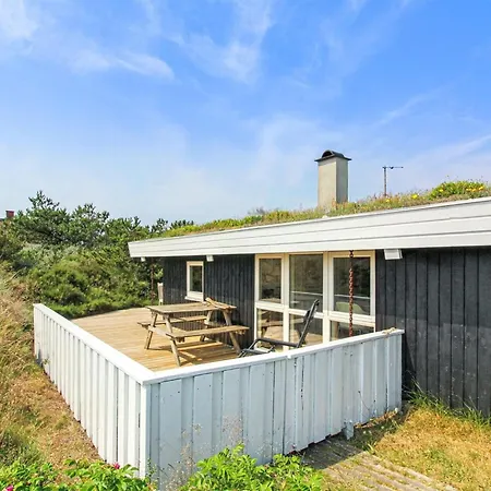 Holiday home Scarlett - 300m From The Sea By Interhome Blavand
